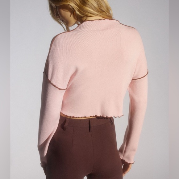 NWT! Urban Outfitters Pink Contrast Trim Long Sleeve Shirt (Size XS) - Picture 3 of 10